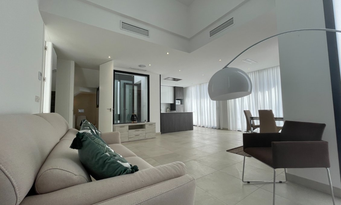 Segunda mano - Villa -
Benijofar - Costa Blanca