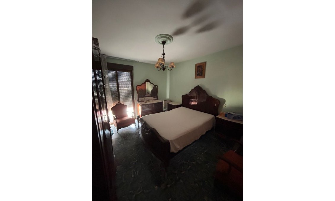 Segunda mano - Apartamento -
Pedreguer - Inland