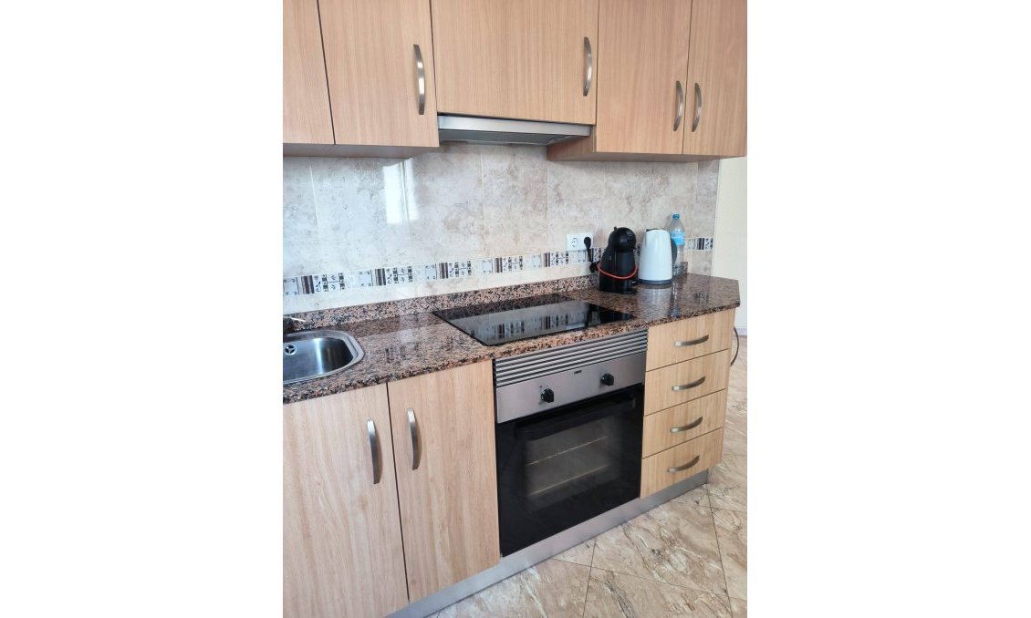 Használt Ingatlanok - Apartman -
Torrevieja - Centro
