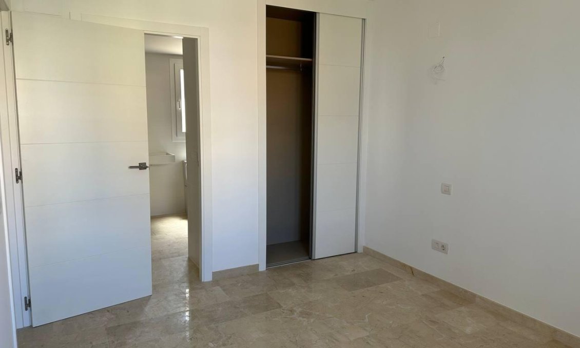 Segunda mano - Apartamento -
Orihuela Costa - Punta Prima