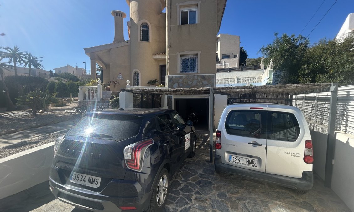 Segunda mano - Villa -
Cabo de Palos - Cala Flores