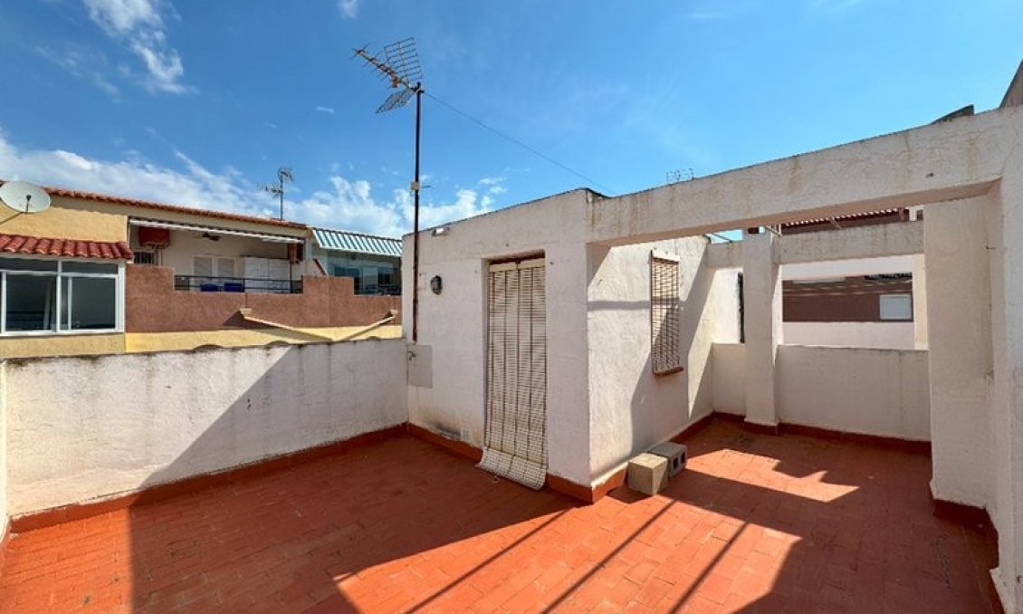 Segunda mano - Town House -
La Mata - Costa Blanca