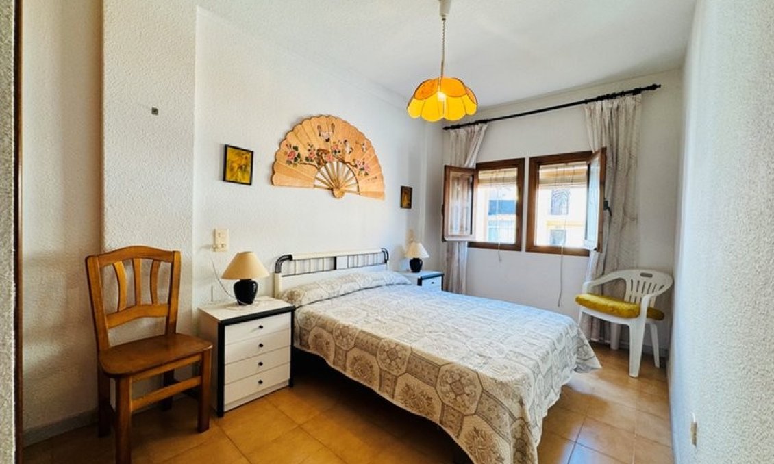 Segunda mano - Town House -
La Mata - Costa Blanca