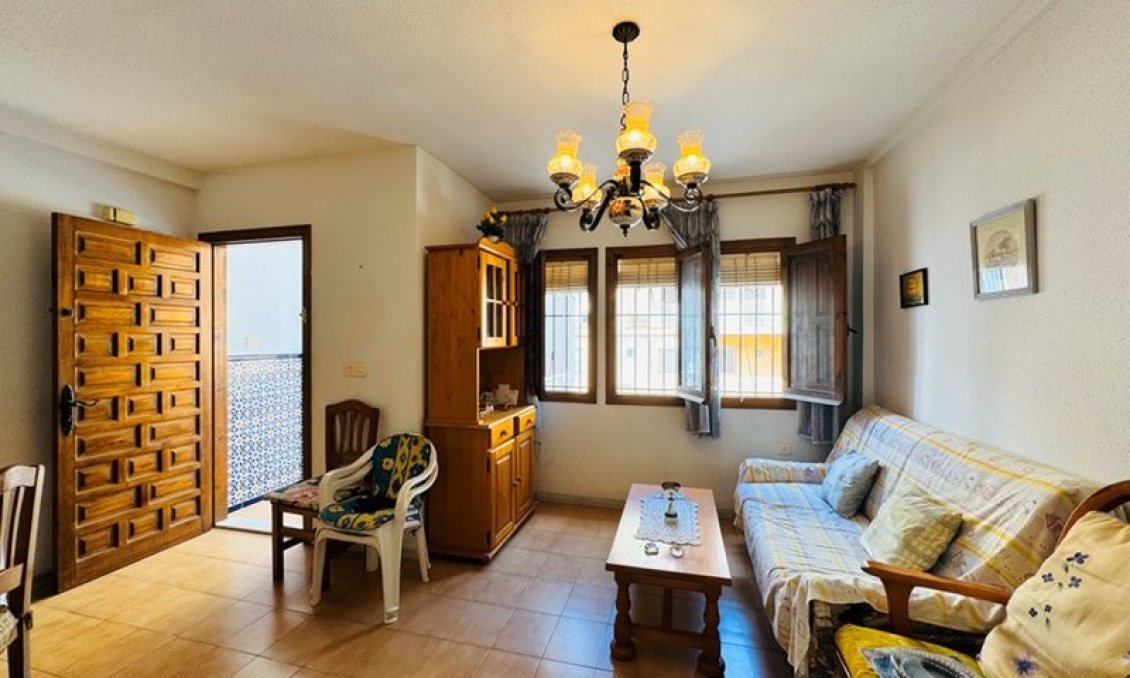 Segunda mano - Town House -
La Mata - Costa Blanca
