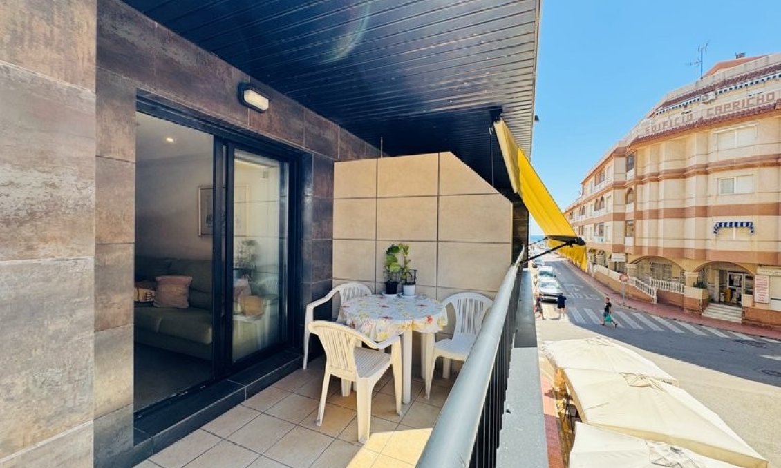 Segunda mano - Apartamento -
La Mata - Costa Blanca
