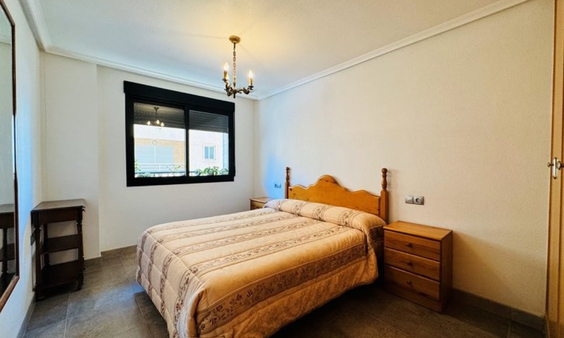 Segunda mano - Apartamento -
La Mata - Costa Blanca