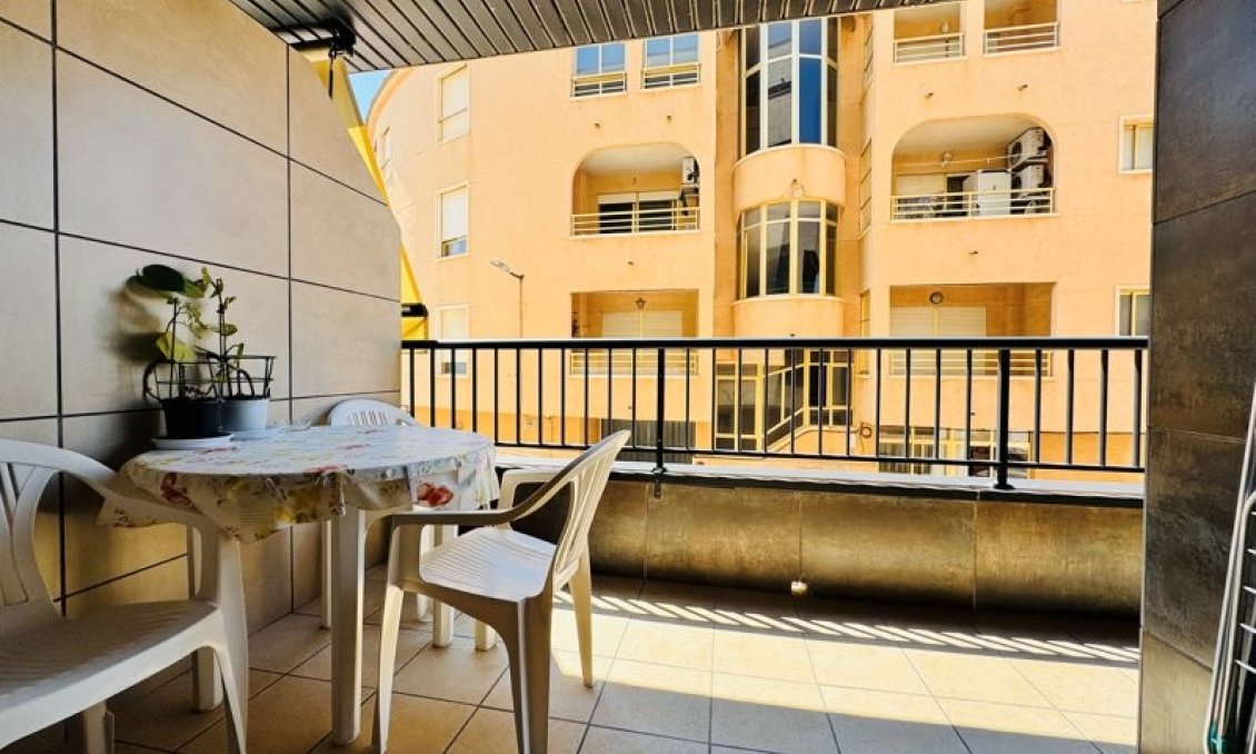 Segunda mano - Apartamento -
La Mata - Costa Blanca