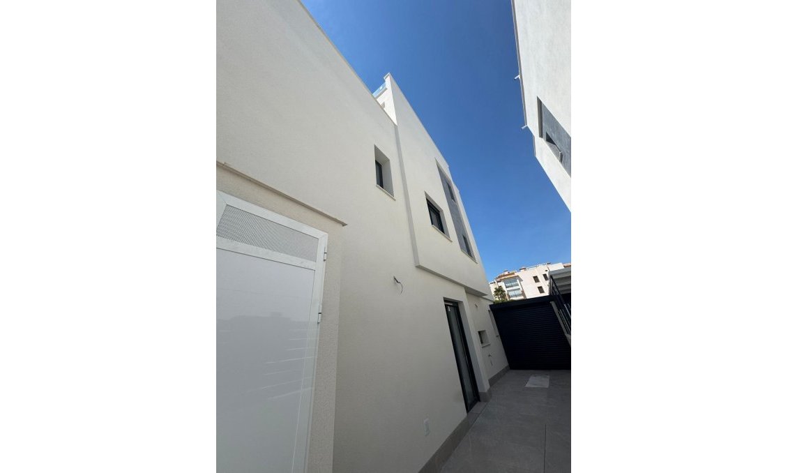 Segunda mano - Villa -
Guardamar del Segura - Guardamar