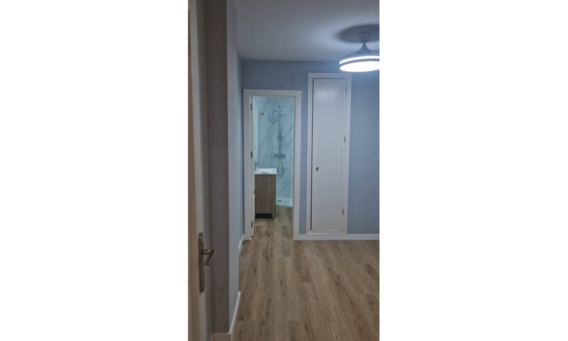 Segunda mano - Apartamento -
Torrevieja - La Mata Pueblo