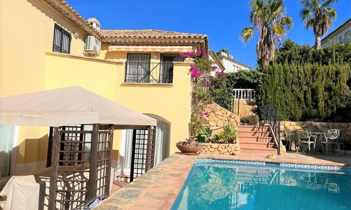 Segunda mano - Villa -
Finestrat - Bahia Golf