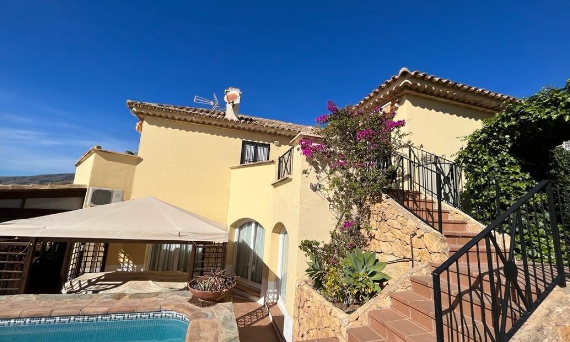 Segunda mano - Villa -
Finestrat - Bahia Golf