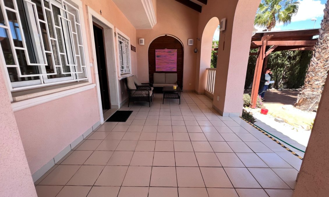 Segunda mano - Villa -
Ciudad Quesada - Costa Blanca