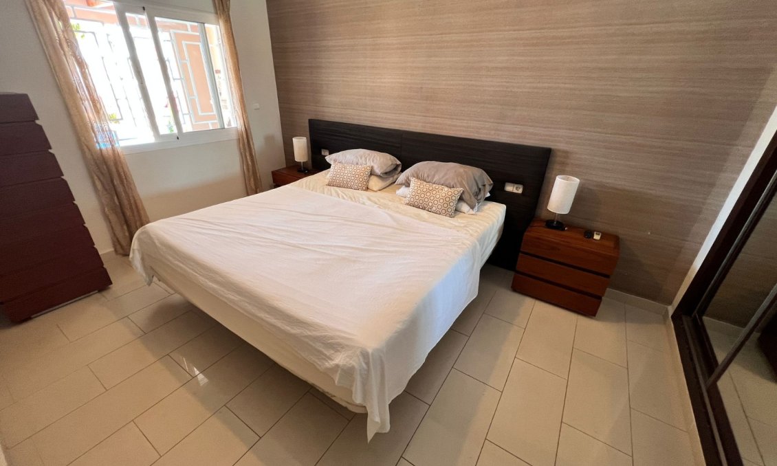 Segunda mano - Villa -
Ciudad Quesada - Costa Blanca