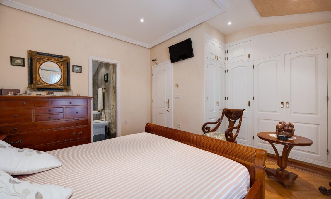 Segunda mano - Villa -
Torrevieja - Aguas Nuevas