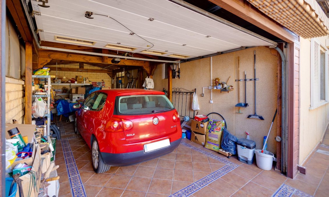 Segunda mano - Villa -
Torrevieja - Aguas Nuevas