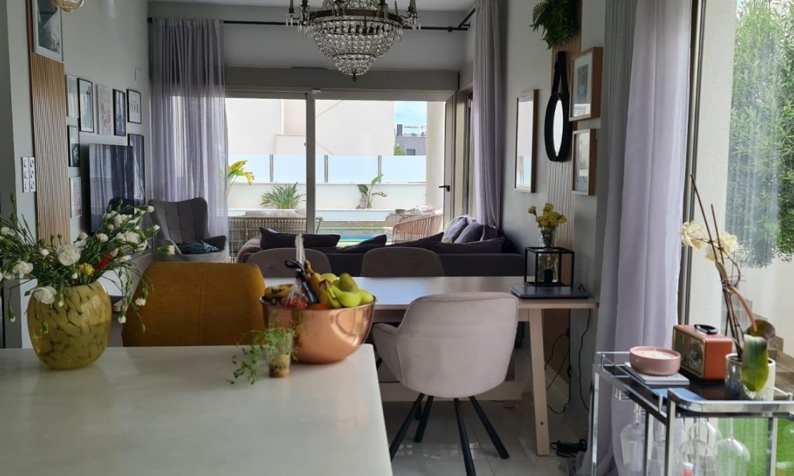 Segunda mano - Villa -
Orihuela Costa - Villamartín-las Filipinas