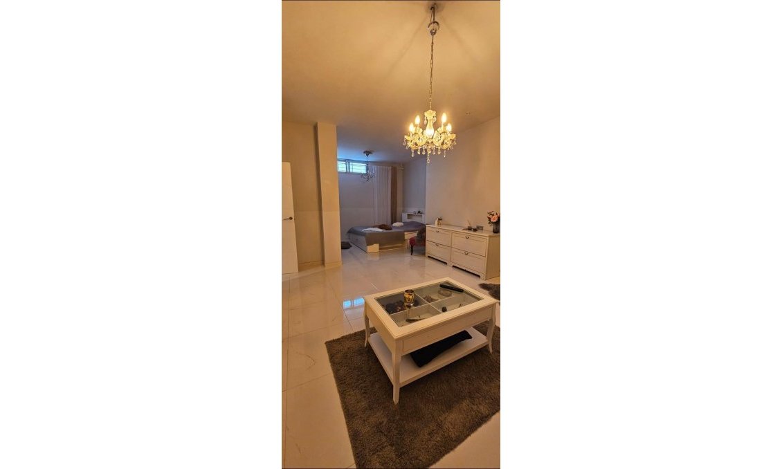 Segunda mano - Villa -
Orihuela Costa - Villamartín-las Filipinas