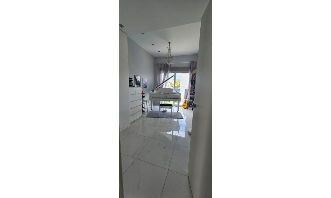 Segunda mano - Villa -
Orihuela Costa - Villamartín-las Filipinas