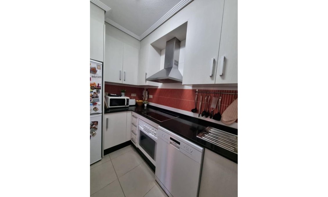 Segunda mano - Town House -
Torrevieja - Aguas Nuevas