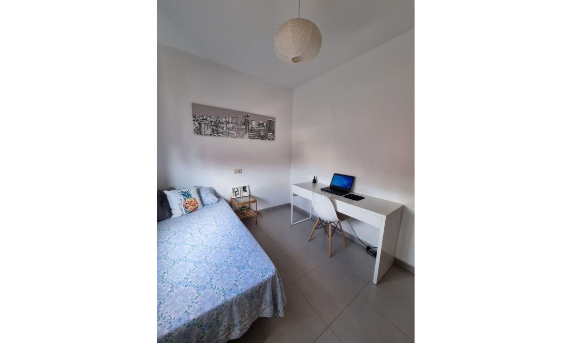 Segunda mano - Town House -
Torrevieja - Aguas Nuevas