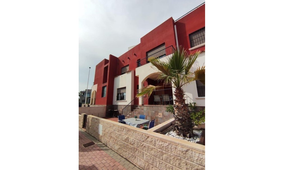 Segunda mano - Town House -
Torrevieja - Aguas Nuevas