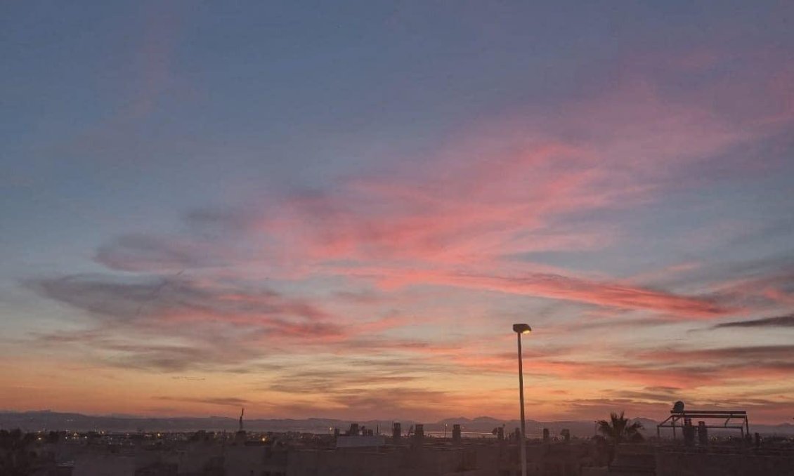 Segunda mano - Town House -
Torrevieja - Aguas Nuevas