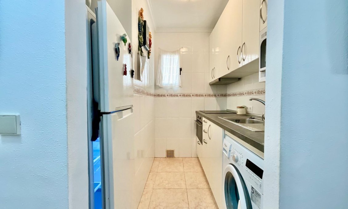 Segunda mano - Apartamento -
Torrevieja - PARQUE DE LAS NACIONES