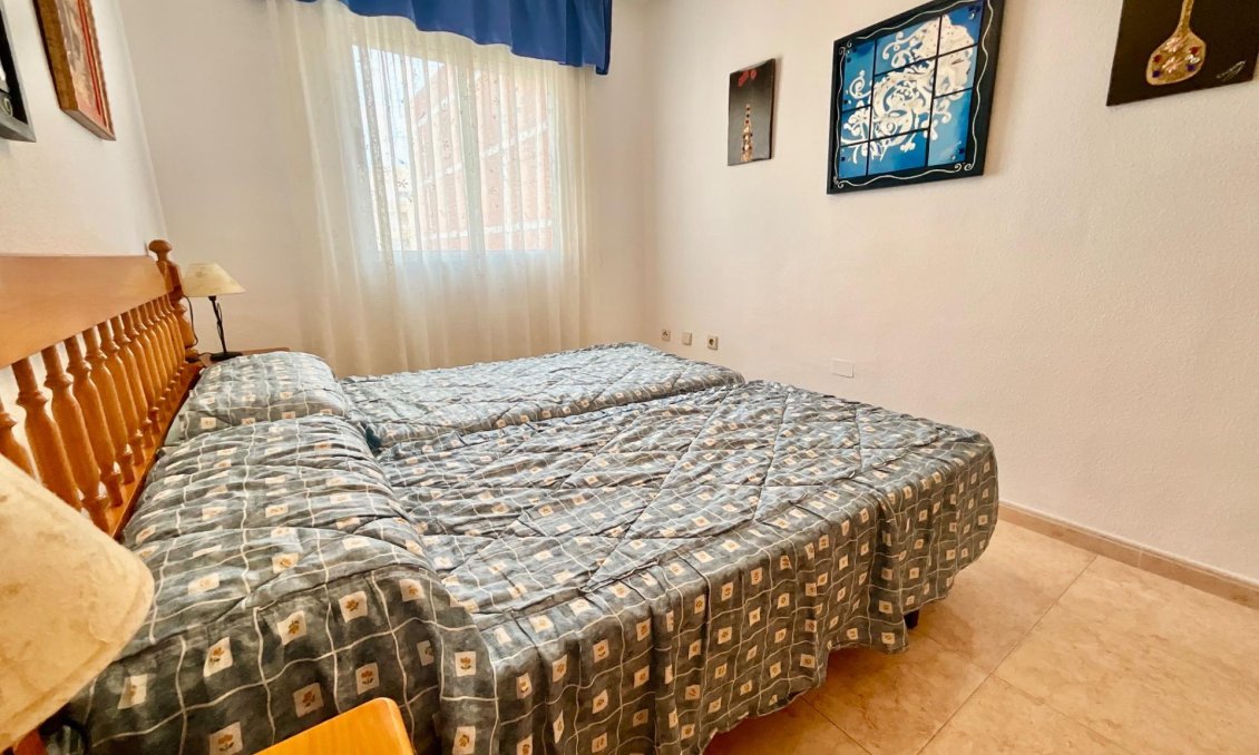 Segunda mano - Apartamento -
Torrevieja - PARQUE DE LAS NACIONES