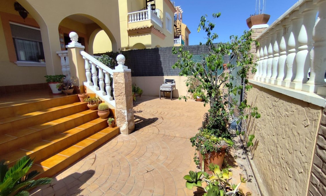 Segunda mano - Villa -
Torrevieja - Aguas Nuevas 2