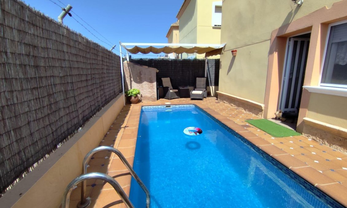 Segunda mano - Villa -
Torrevieja - Aguas Nuevas 2