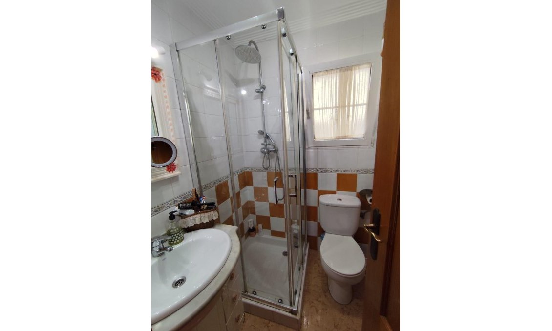 Segunda mano - Villa -
Torrevieja - Aguas Nuevas 2