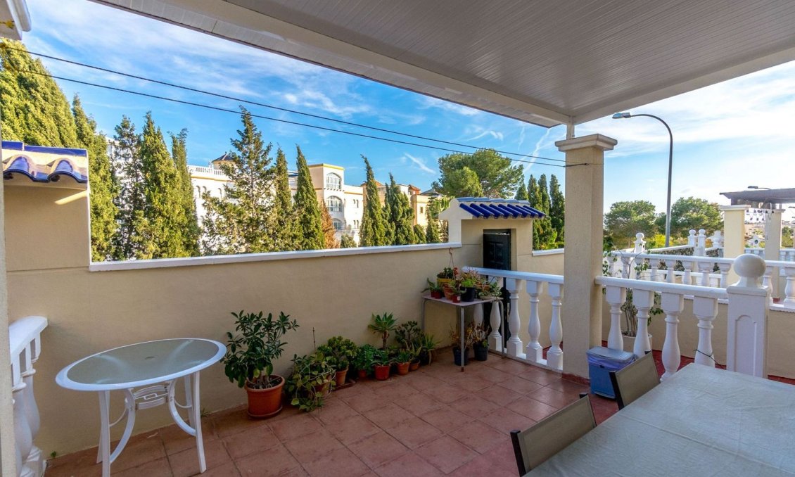 Revente - Villa -
Orihuela Costa - Costa Blanca