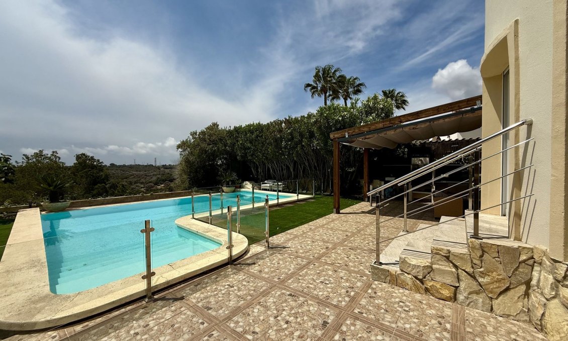 Wiederverkauf - Villa -
Orihuela Costa - Costa Blanca
