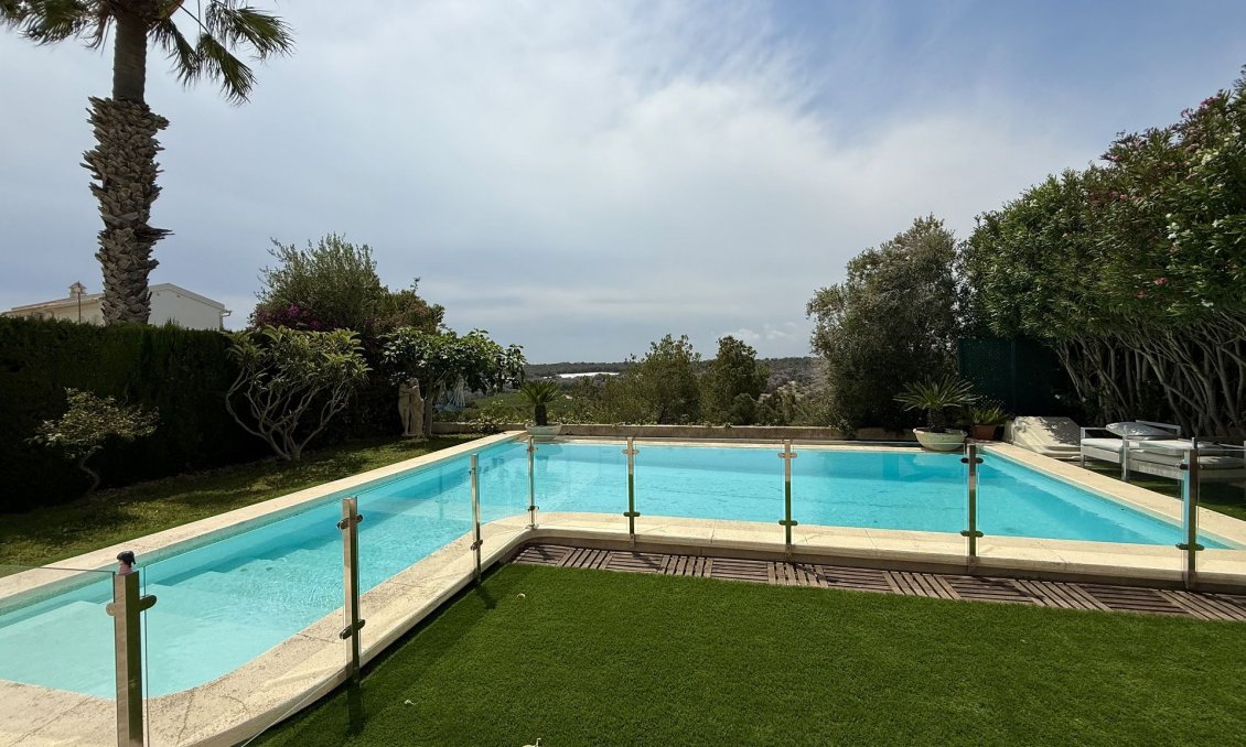 Wiederverkauf - Villa -
Orihuela Costa - Costa Blanca