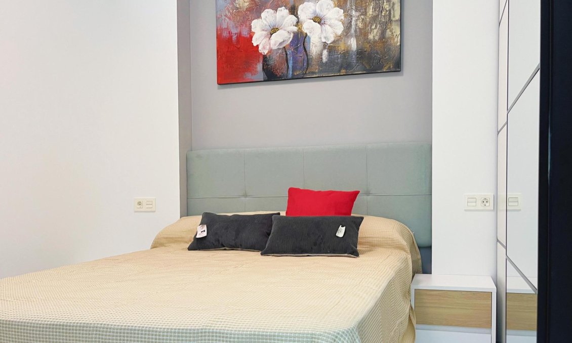 Wiederverkauf - Wohnung -
Torrevieja - Playa del Cura