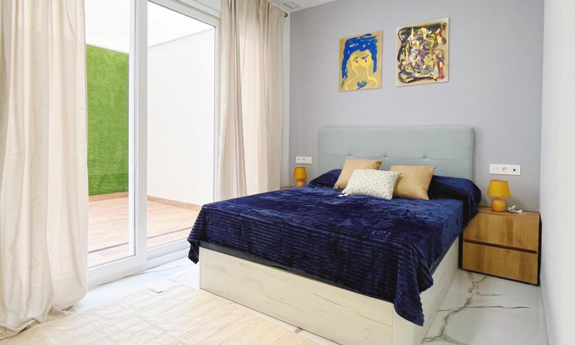 Segunda mano - Apartamento -
Torrevieja - Playa del Cura