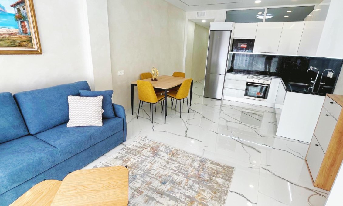 Segunda mano - Apartamento -
Torrevieja - Playa del Cura
