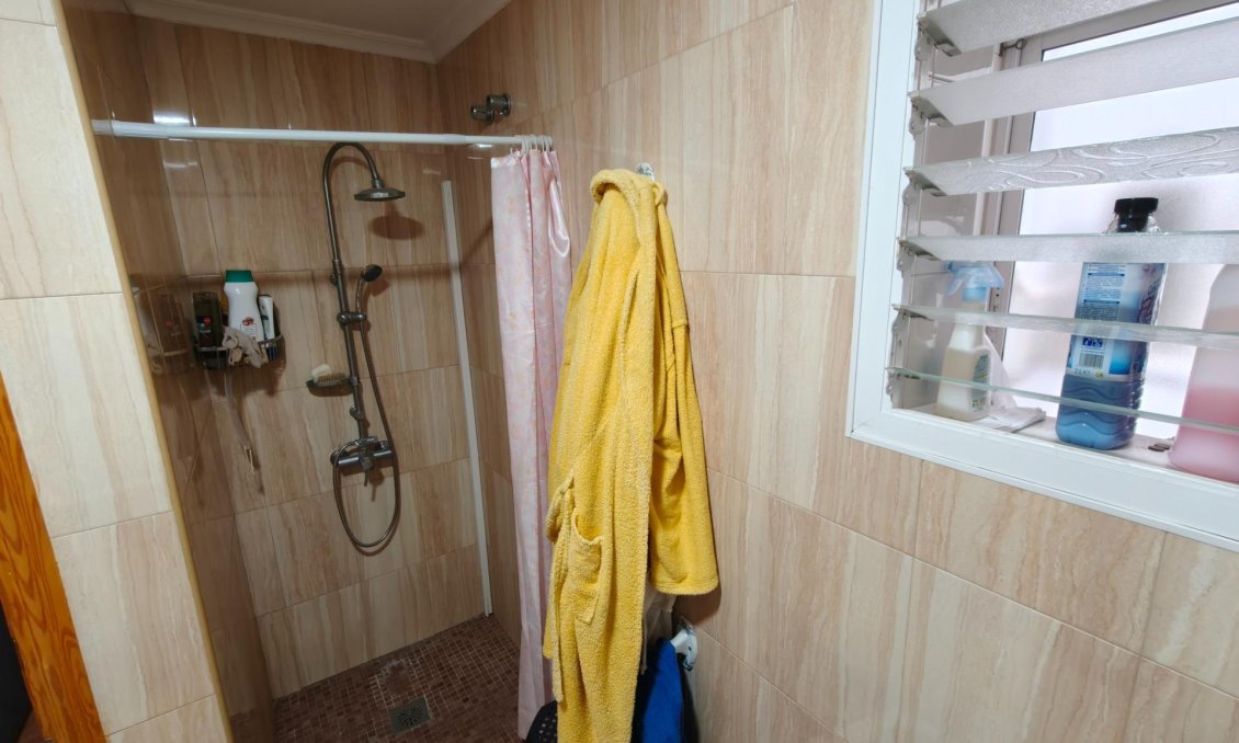 Segunda mano - Apartamento -
Torrevieja - Playa del Cura