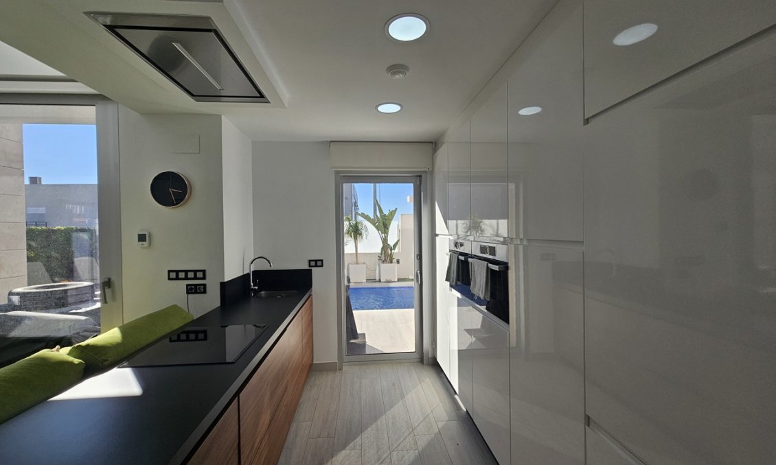 Segunda mano - Villa -
Cabo Roig - Costa Blanca