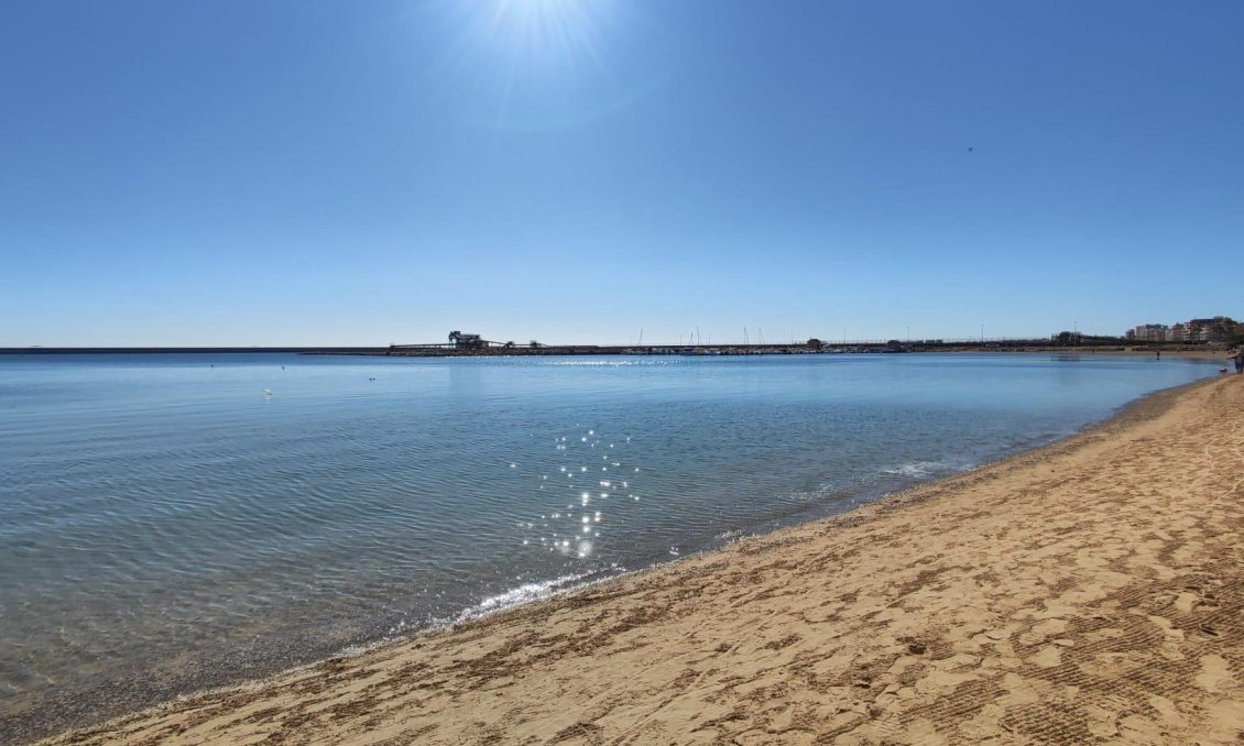 Segunda mano - Apartamento -
Torrevieja - Mar Azul