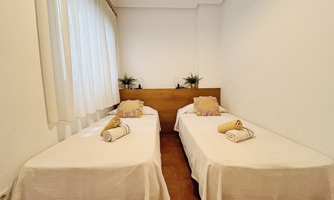 Használt Ingatlanok - Apartman -
Guardamar del Segura - Costa Blanca