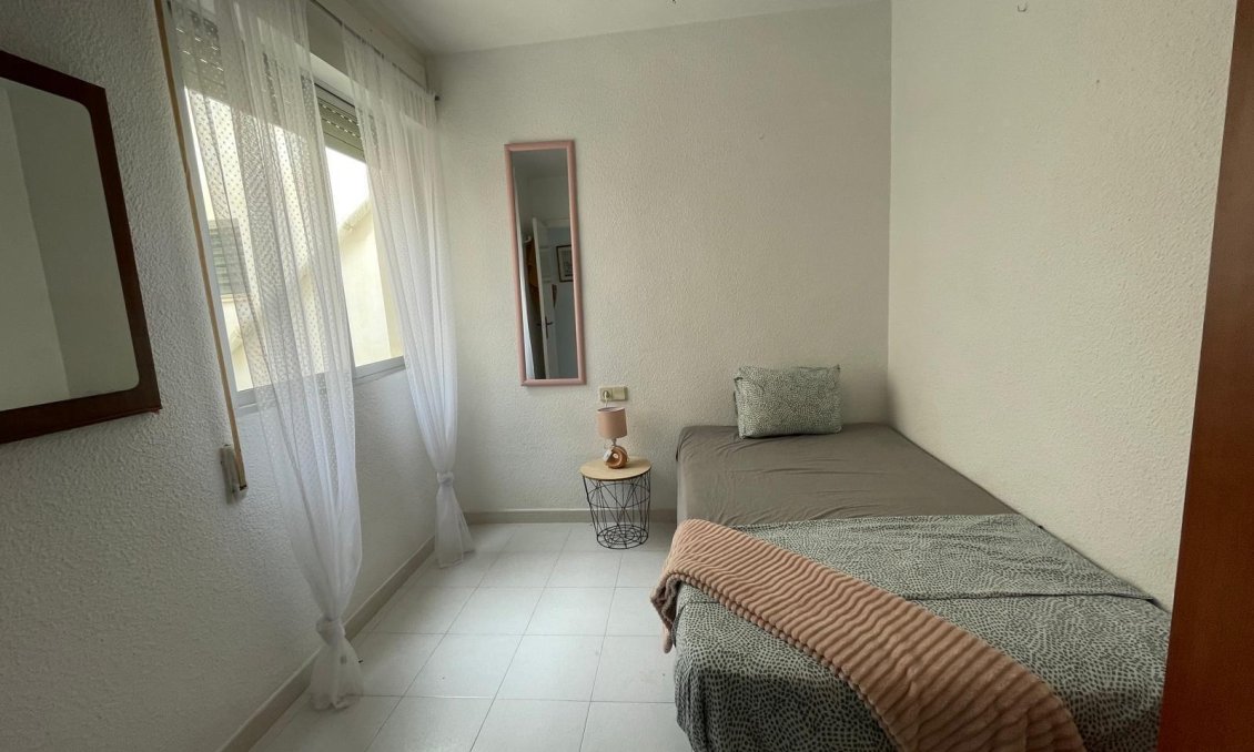 Segunda mano - Ático -
Torrevieja - Centro