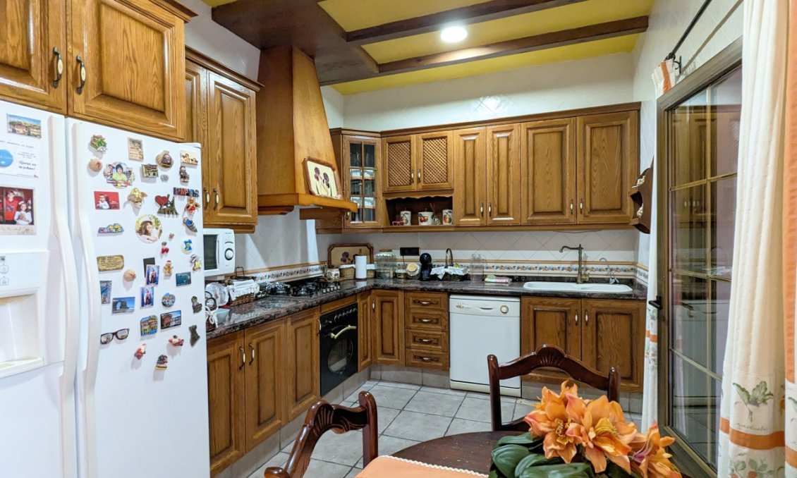 Használt Ingatlanok - Villa -
Bigastro - Inland