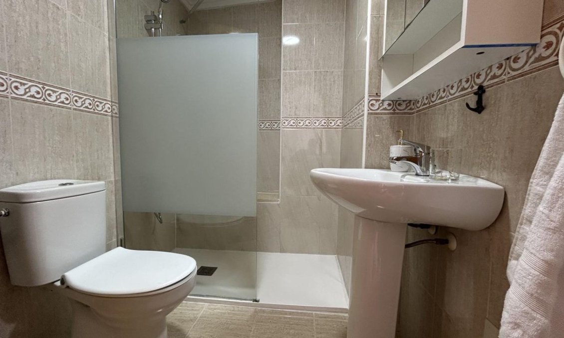 Wiederverkauf - Wohnung -
Torrevieja - Costa Blanca