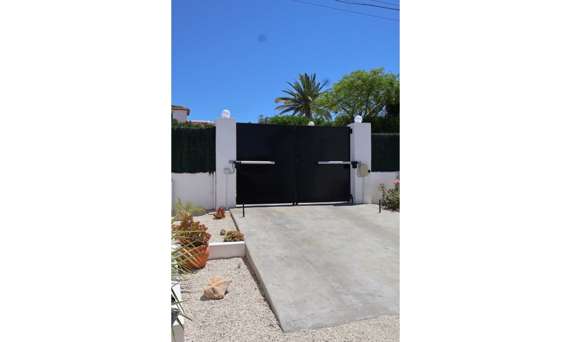 Segunda mano - Villa -
Jávea - Costa Blanca