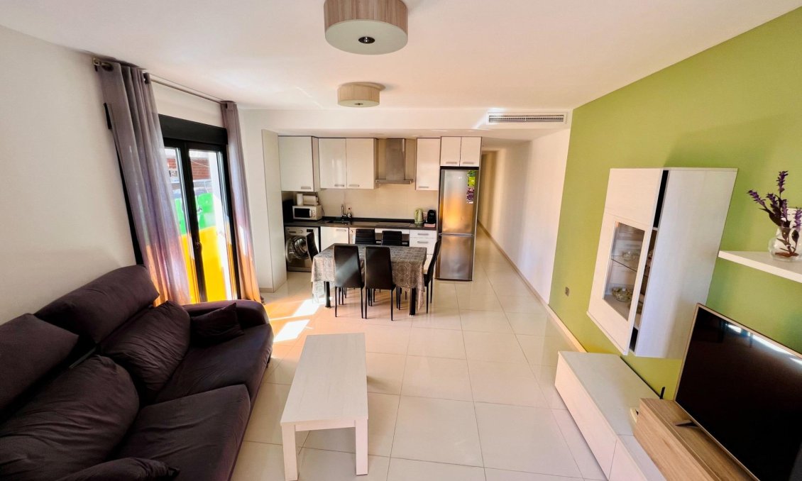 Segunda mano - Apartamento -
Torrevieja - Playa del Cura