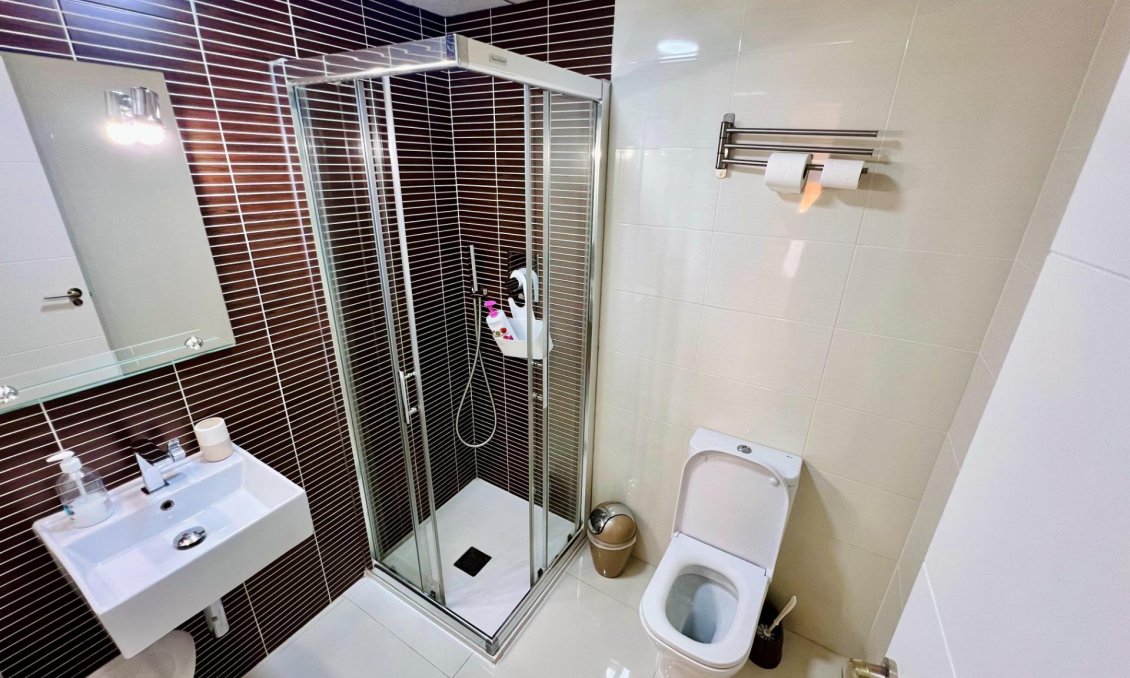 Segunda mano - Apartamento -
Torrevieja - Playa del Cura