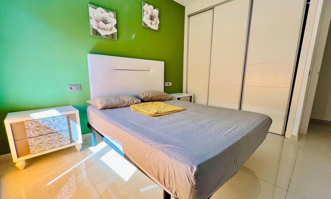 Segunda mano - Apartamento -
Torrevieja - Playa del Cura