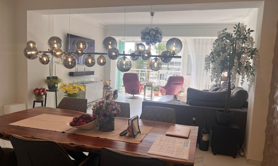 Resale - Apartment -
Torrevieja