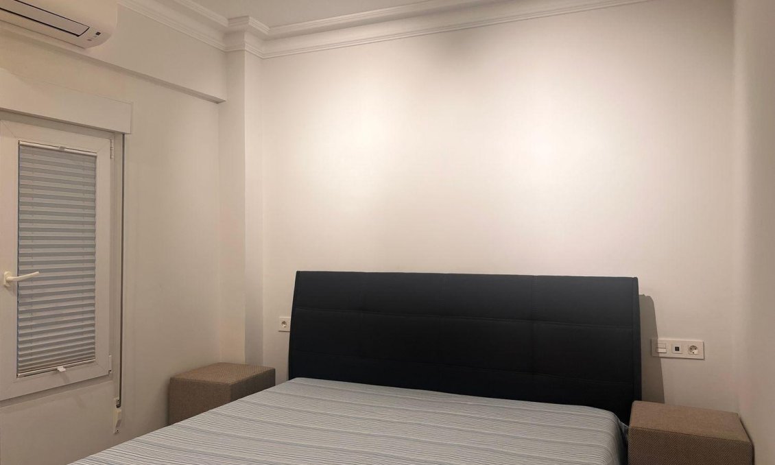 Resale - Apartment -
Torrevieja